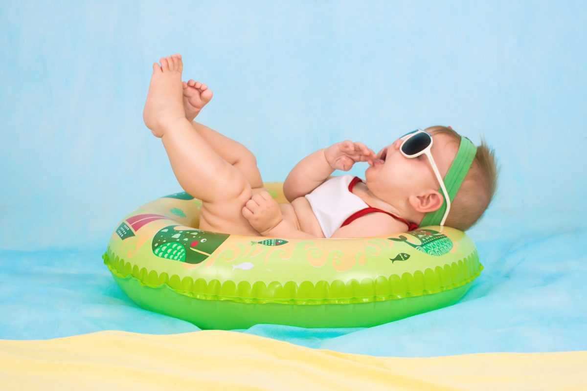 5 Fun Parachute Games for Baby Classes